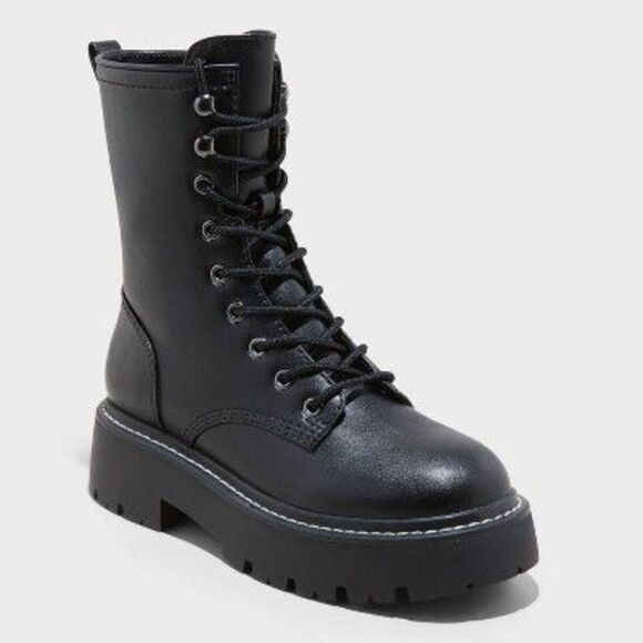 Wild Fable - Women's Logan Lug Combat Boots with Memory Foam In Black - Picture 1 of 2
